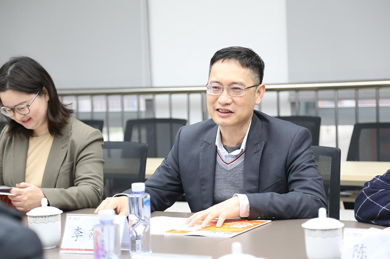 1739928333155043208.jpg 232454.jpg