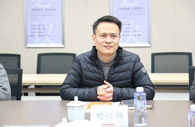 1739928351650012508.jpg 353423423.jpg