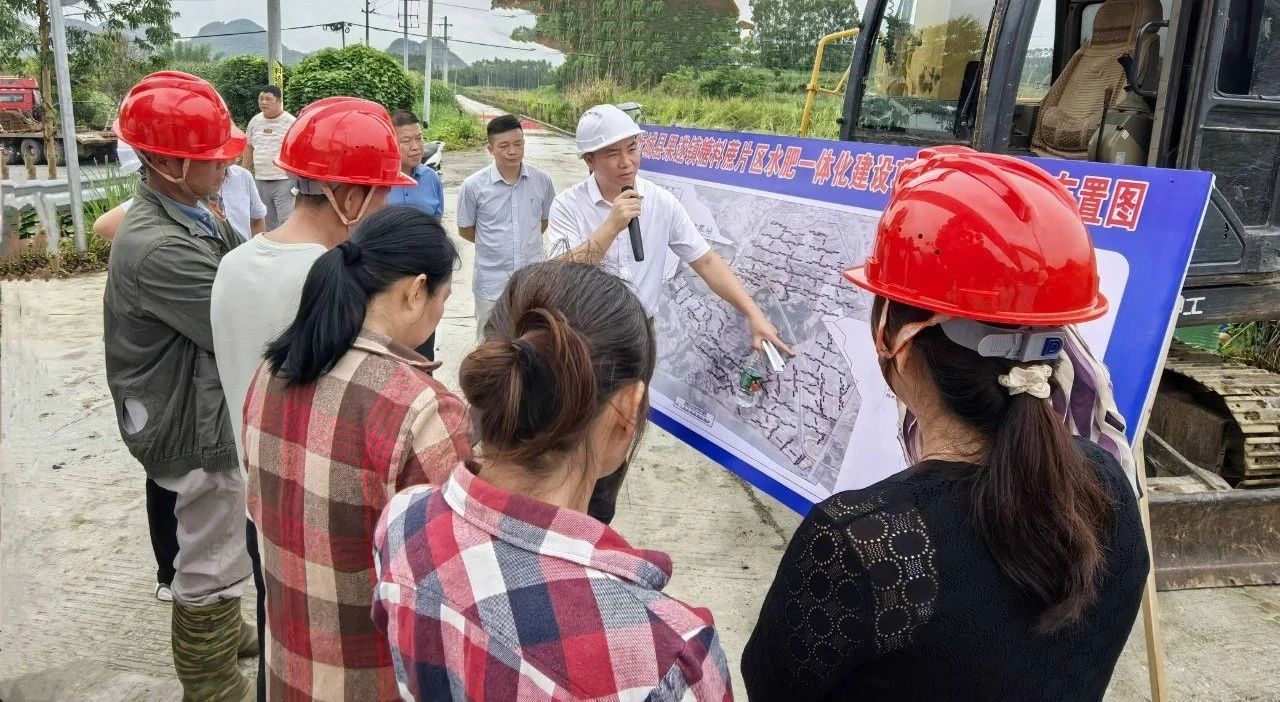 1748943228598026074.jpg 8c4591aca9c89bbcf10d1a58bdd9d36a.jpg