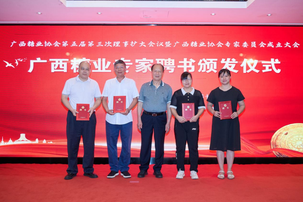 1753843730921088978.png 474d3599f24eda9d1b537a5782d4d6b.png